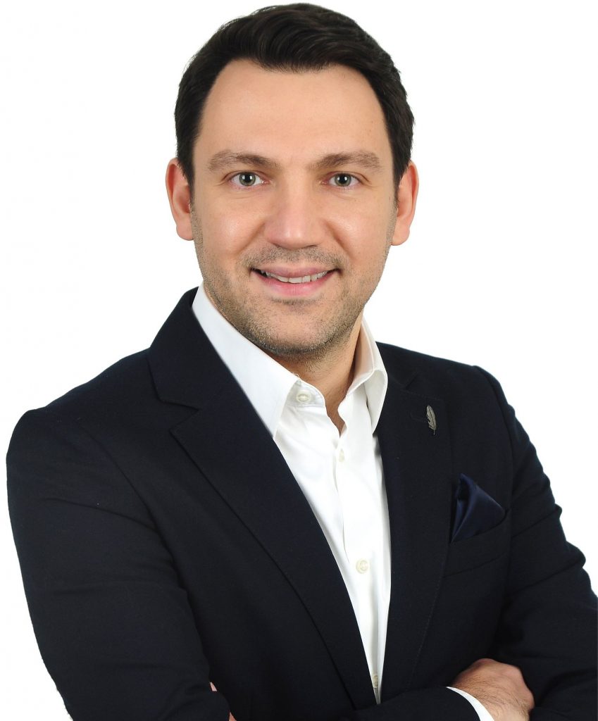 Doç. Dr. Mertol GÖKELMA